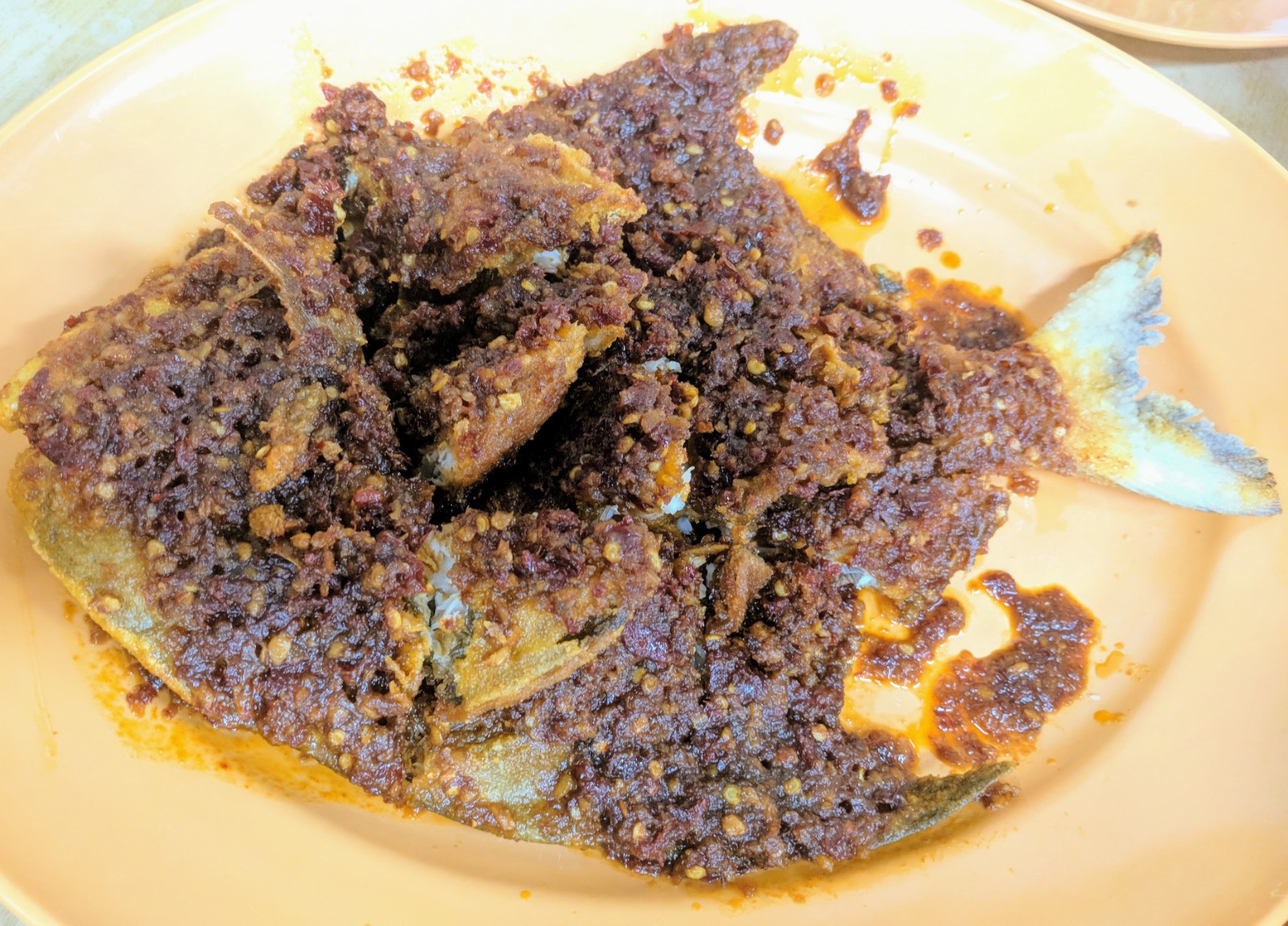 Fried pomfret.jpg