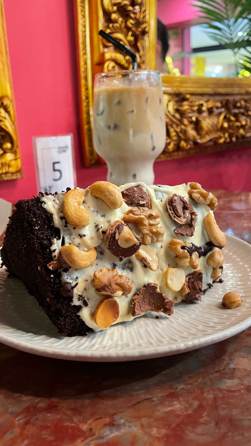 #PENANGFINDS: Moody Cow Cafe – Worth the hype?